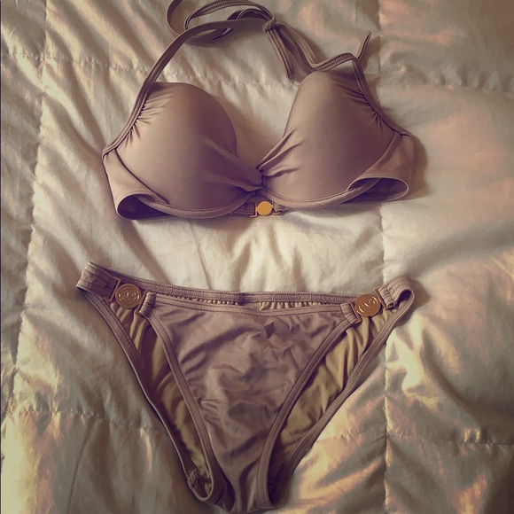 Victoria Secret Miracle Bra bikini 34C top/XS - Picture 1 of 6